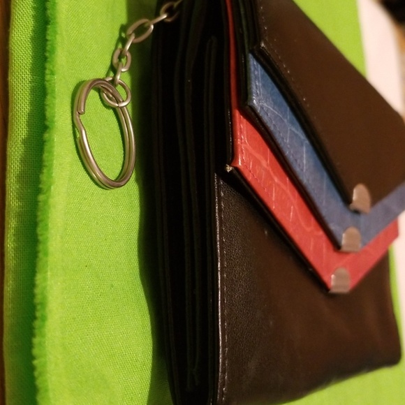 <SAMSONITE> Leather Clutch Wallet, 3 Pockets - Picture 8 of 8
